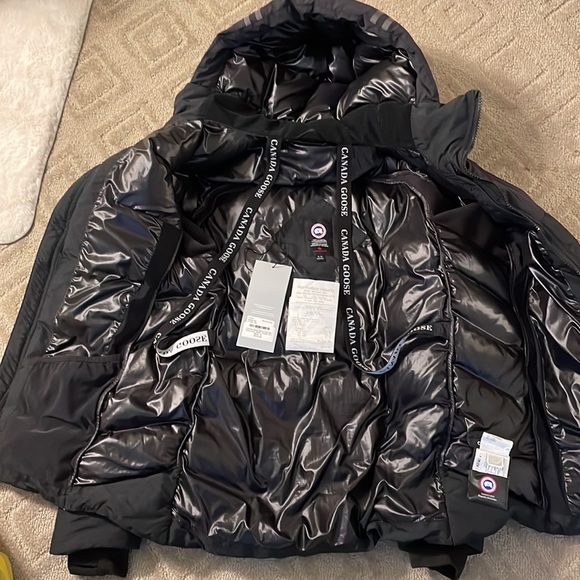 Men’s Canada goose XL Hybridge down coat - Picture 6 of 9